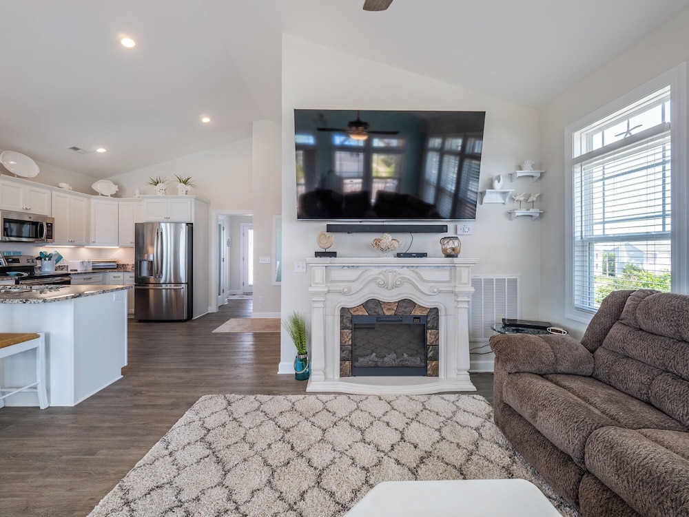 Sea Sound Blessing by Topsail Realty