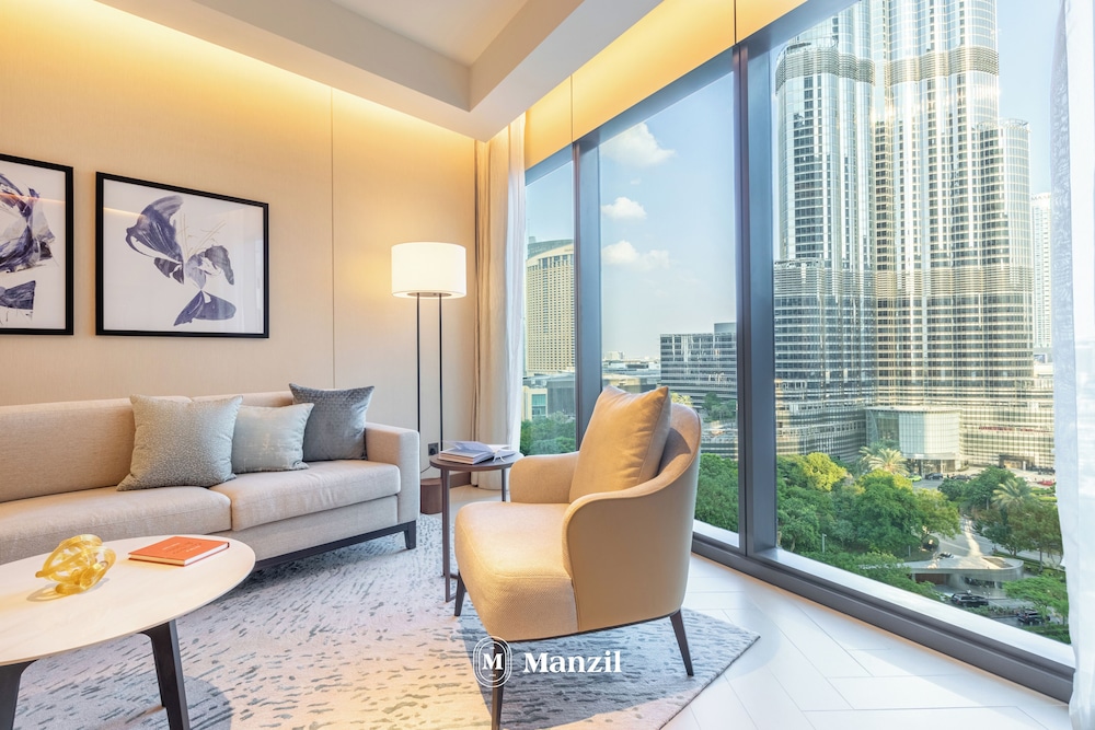 3BR Luxury Living next to Burj Khalifa