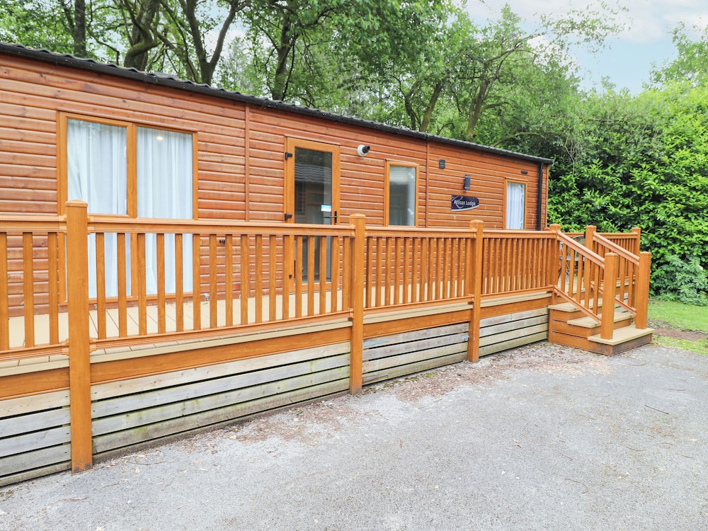 Tawny Owl Lodge