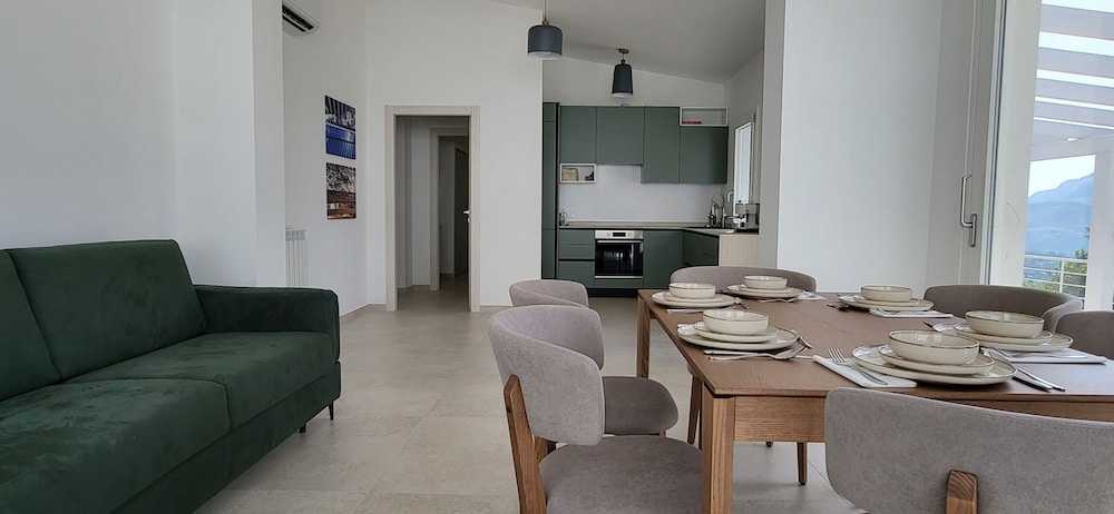 Villa Ballerina Bianca