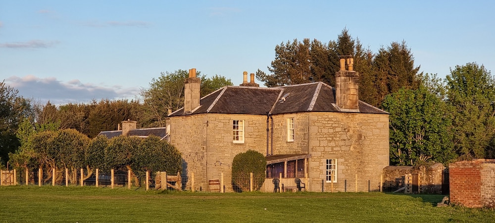 Parkhead House