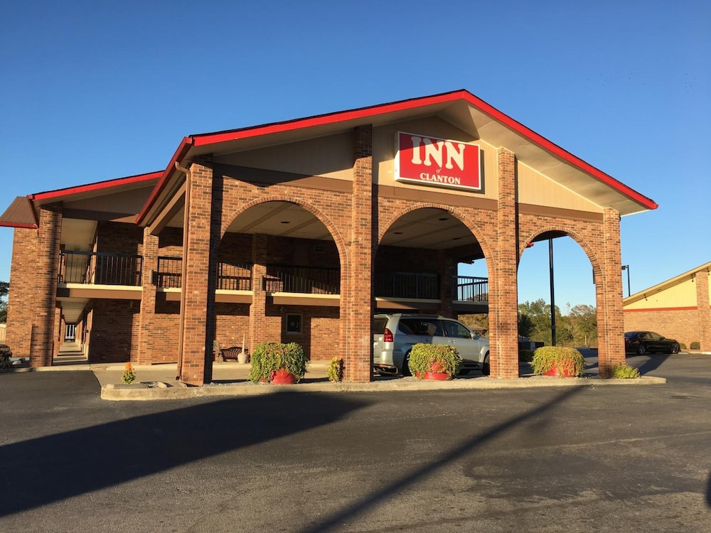 Days Inn by Wyndham Clanton AL