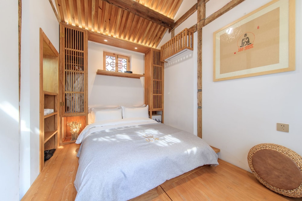 Isvara Flowing Ocean Guesthouse