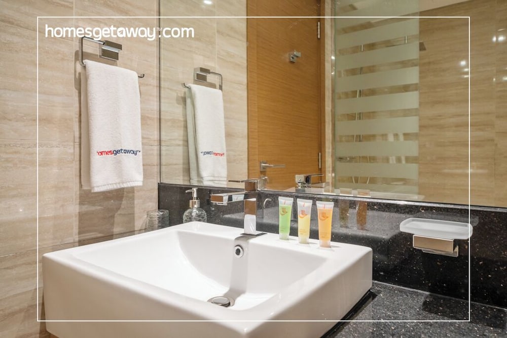 Iconic 2BR Missoni Unit Canal Views