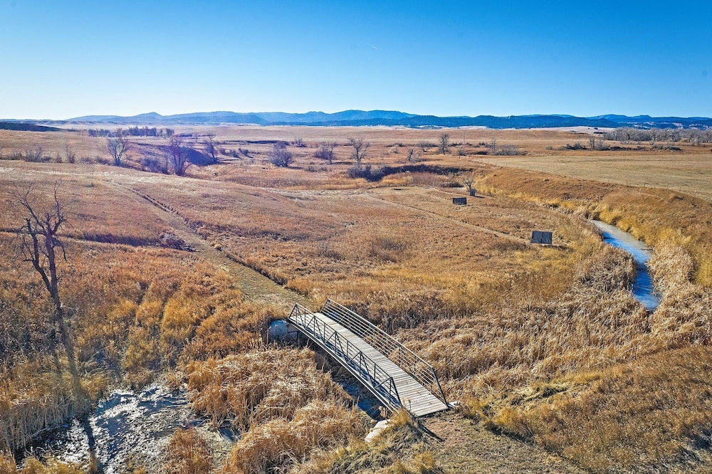 Raz Hideaway 7BR Ranch With Panoramic Mountain Views