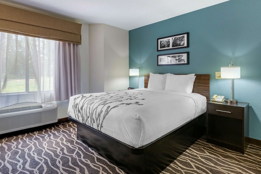 Fayetteville Vacations - Sleep Inn Fayetteville I-95 - Property Image 1