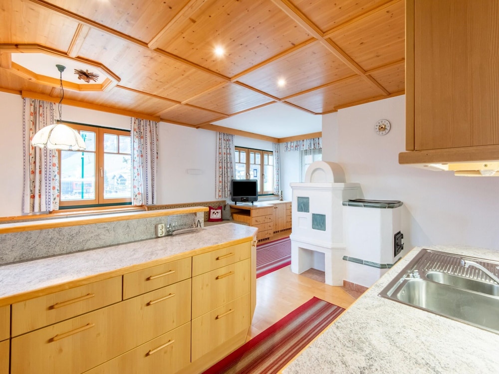 Chalet in Kaltenbach Near Ski Lift
