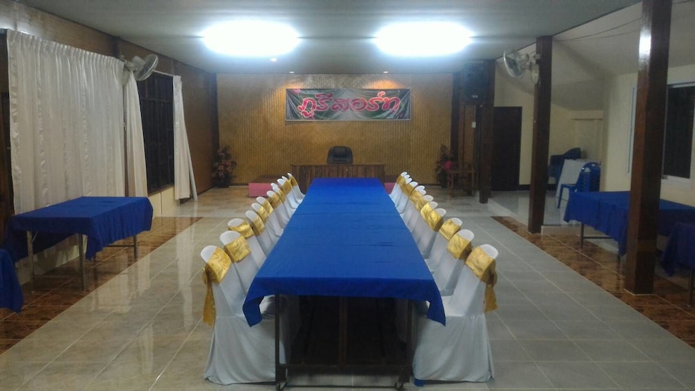 Phu Resort