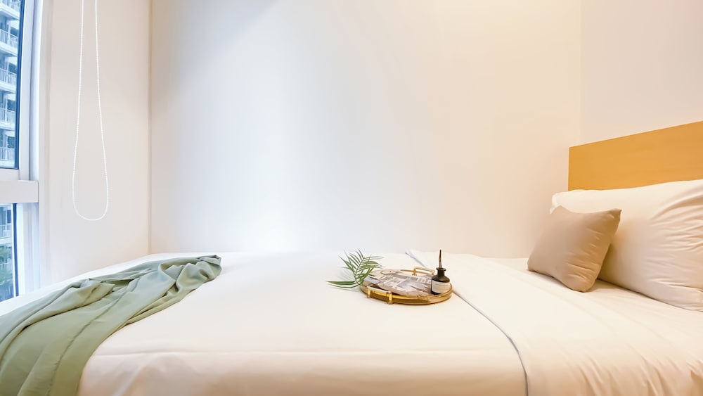 Cozy with Modern Style 2BR Apartment at Tokyo Riverside