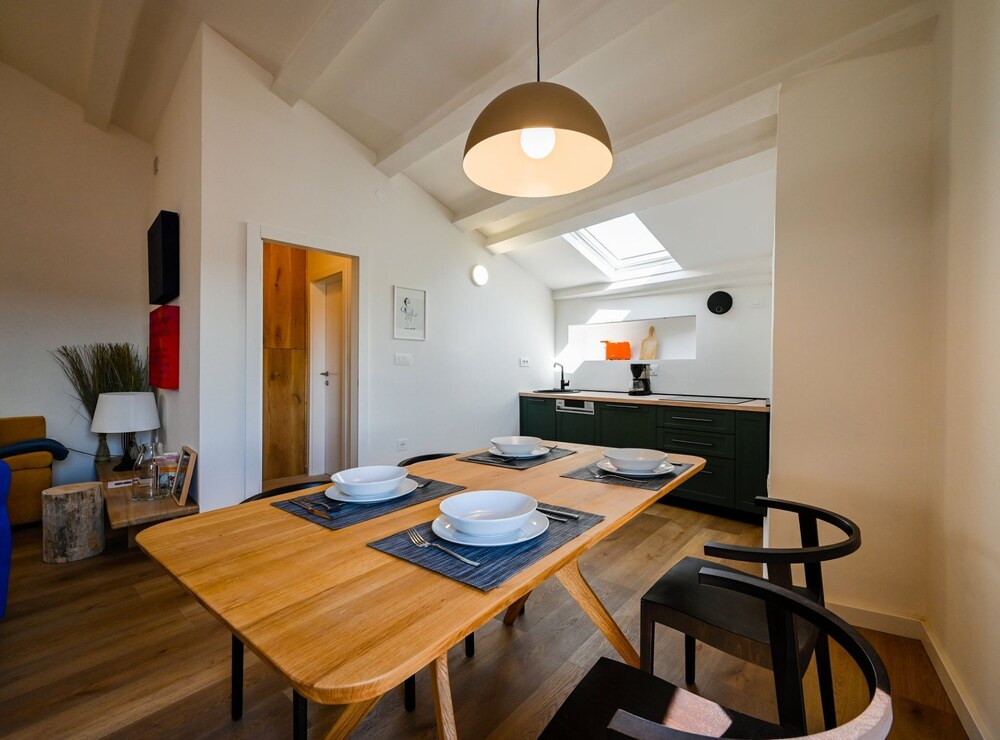 Radiant and Trendy Downtown Rovinj Apartment
