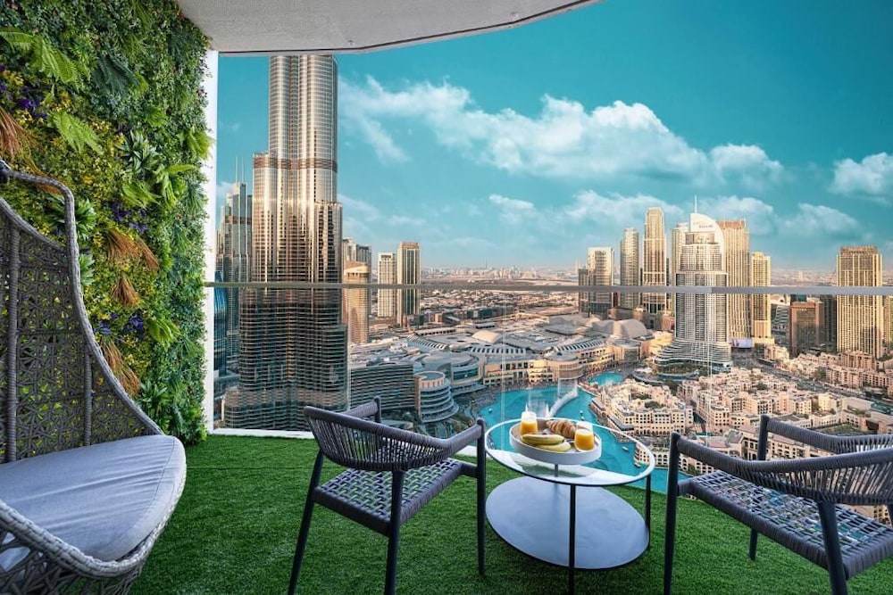 Roomszy Grande Residences Downtown Dubai