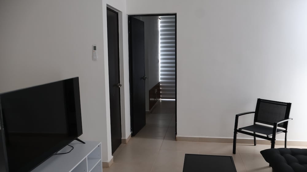 House in Private Altus 1