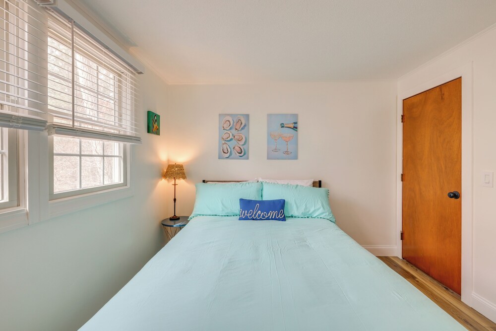 2 Mi to Beach: Wellfleet Home w/ Bike Trail Access