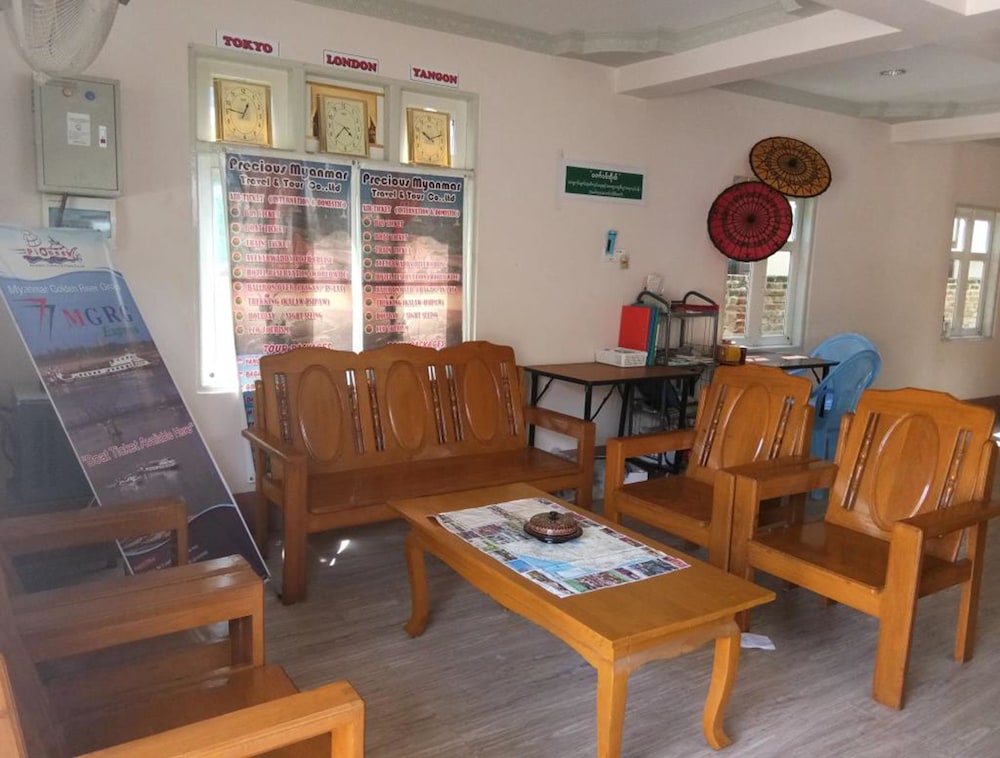 Lux Pillow Hostel