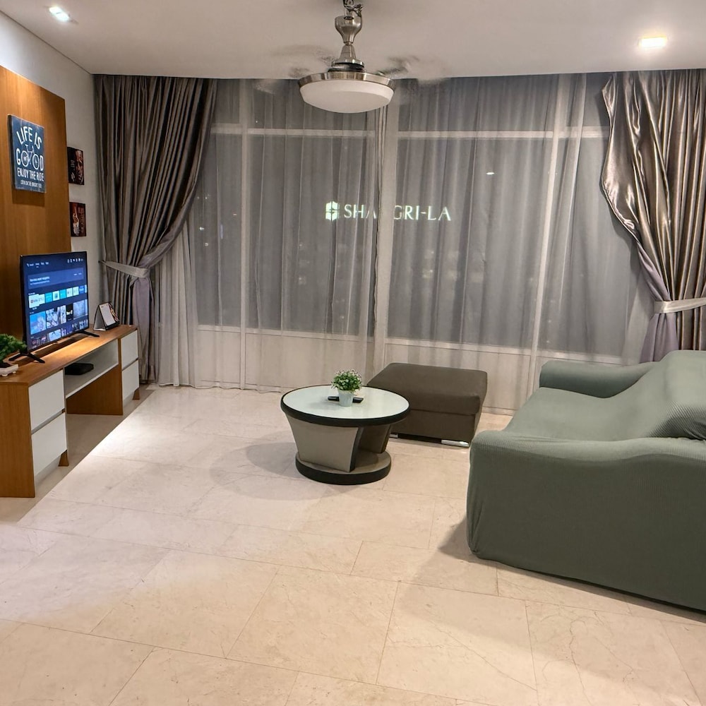 Vortex suites klcc