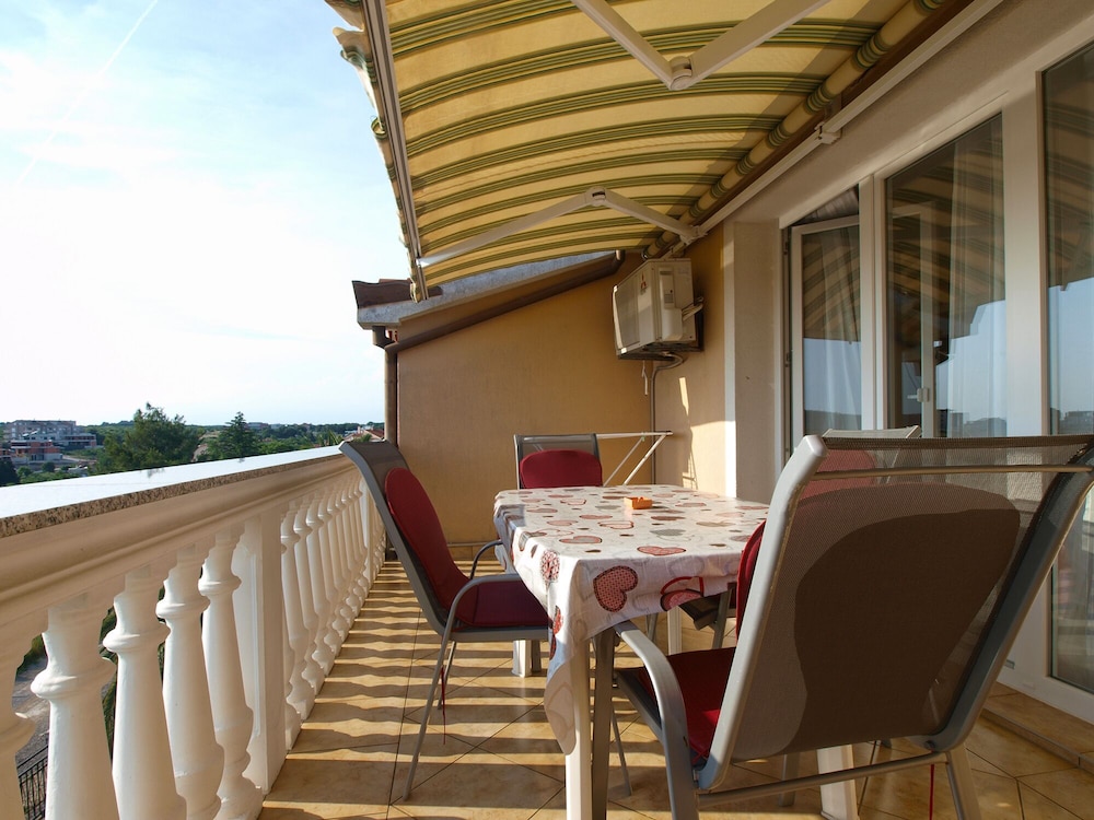 Apartment Anica 770