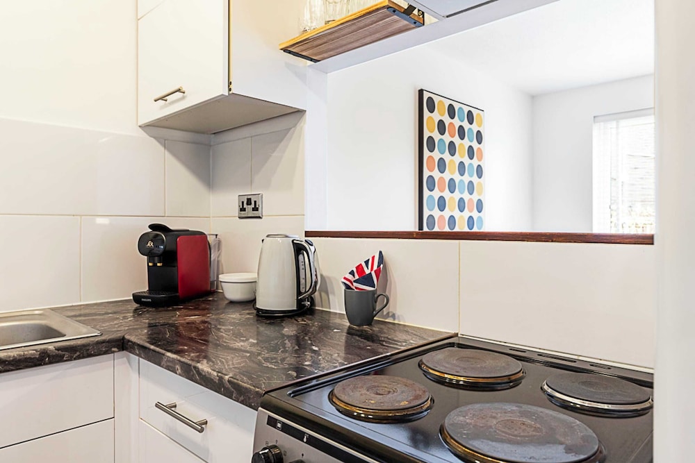 Charming One Bedroom Flat in Rotherhithe