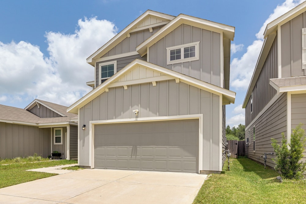 4 Mi to Bear Creek Pioneers Park: NW Houston Home
