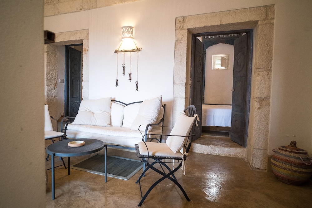 Relais Patriarca by Typney
