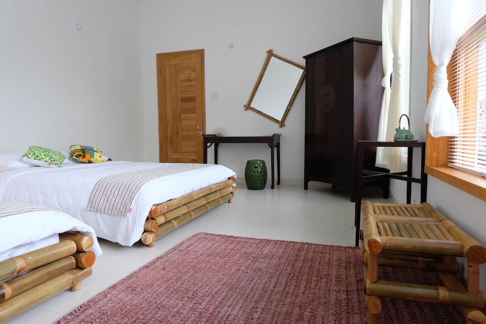 Lu Tan Residence