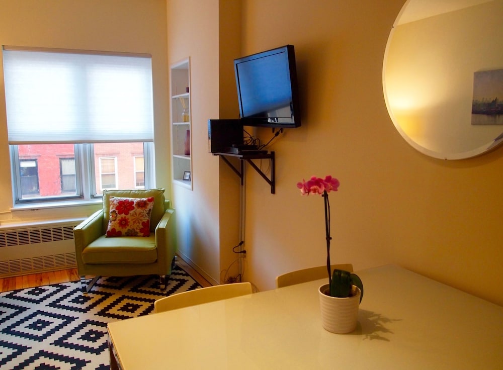 Chelsea West 30th Street - 1BR Apartment