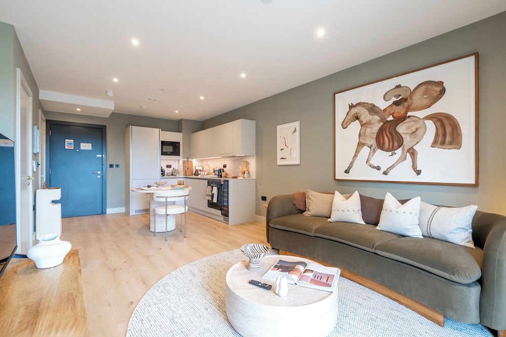 Chic Urban Escape in London