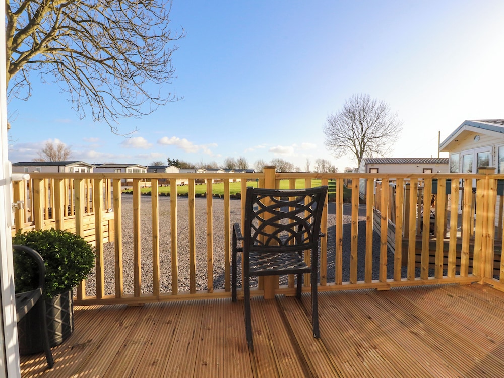 17 Birchwood Close