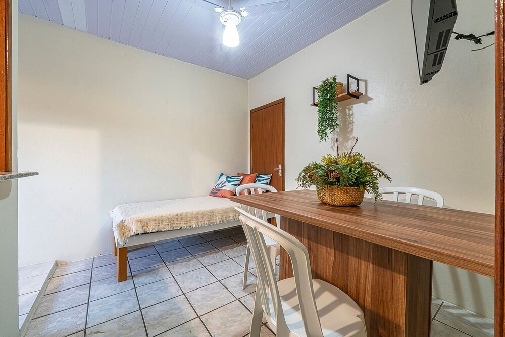 AP 25 Ala Canto Gran Residencial Solavir