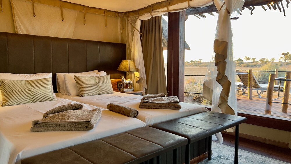Kalahari Red Dunes Lodge l Ondili view 5