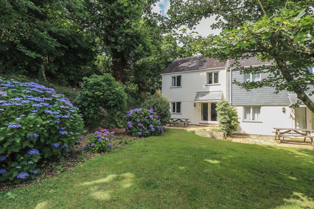 Falmouth Vacations - Bramble Cottage - Property Image 1