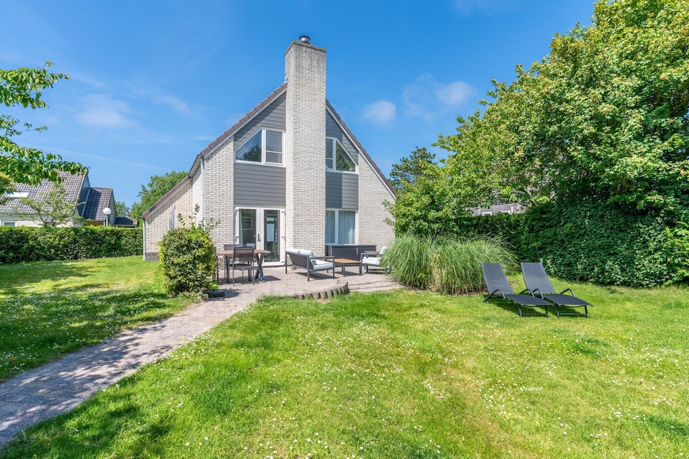 Charming Villa Near the sea and Forest