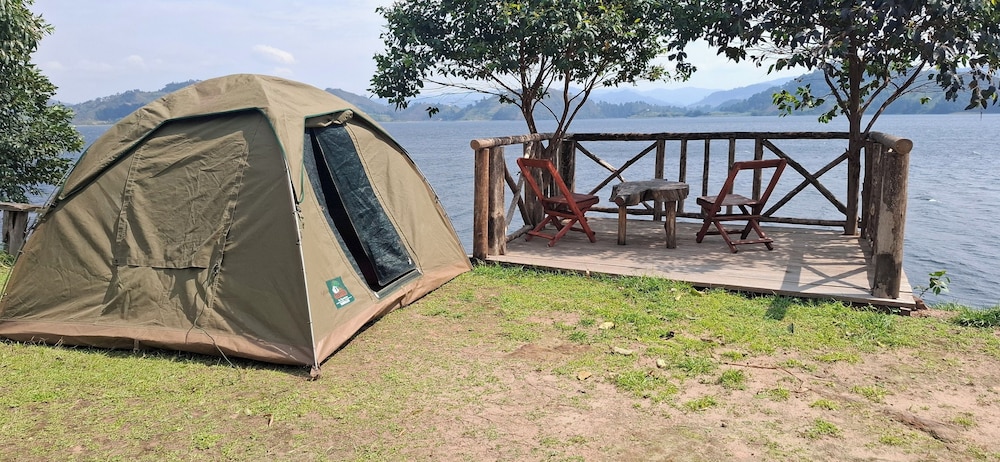 Gahiza Island Retreat