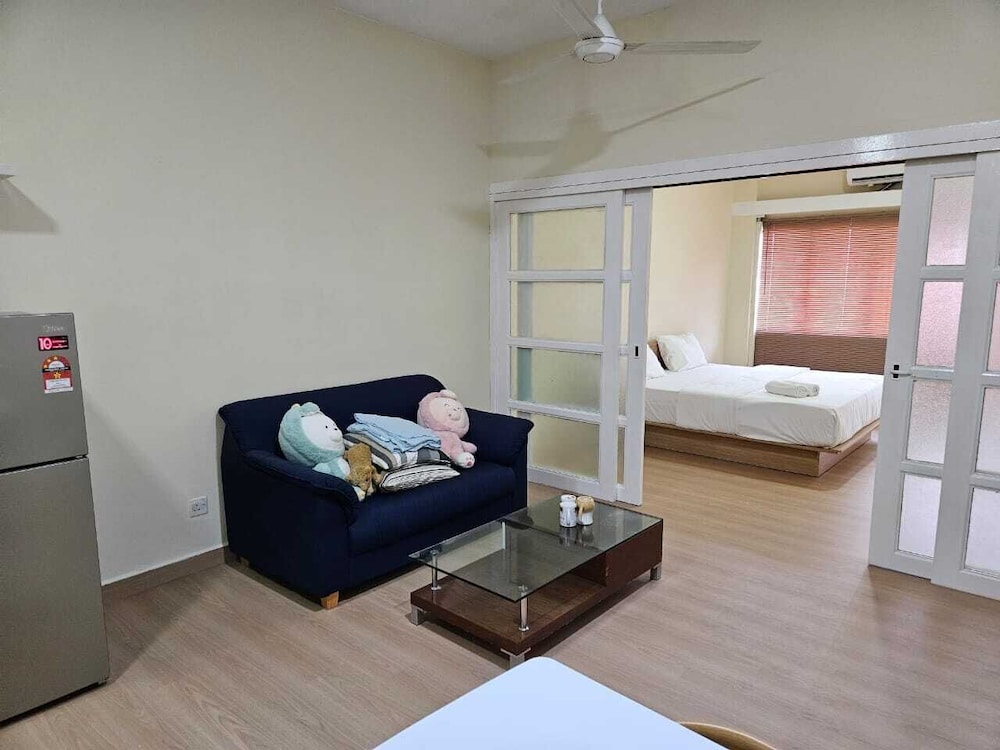 Cempaka Apartment By Easy Nap