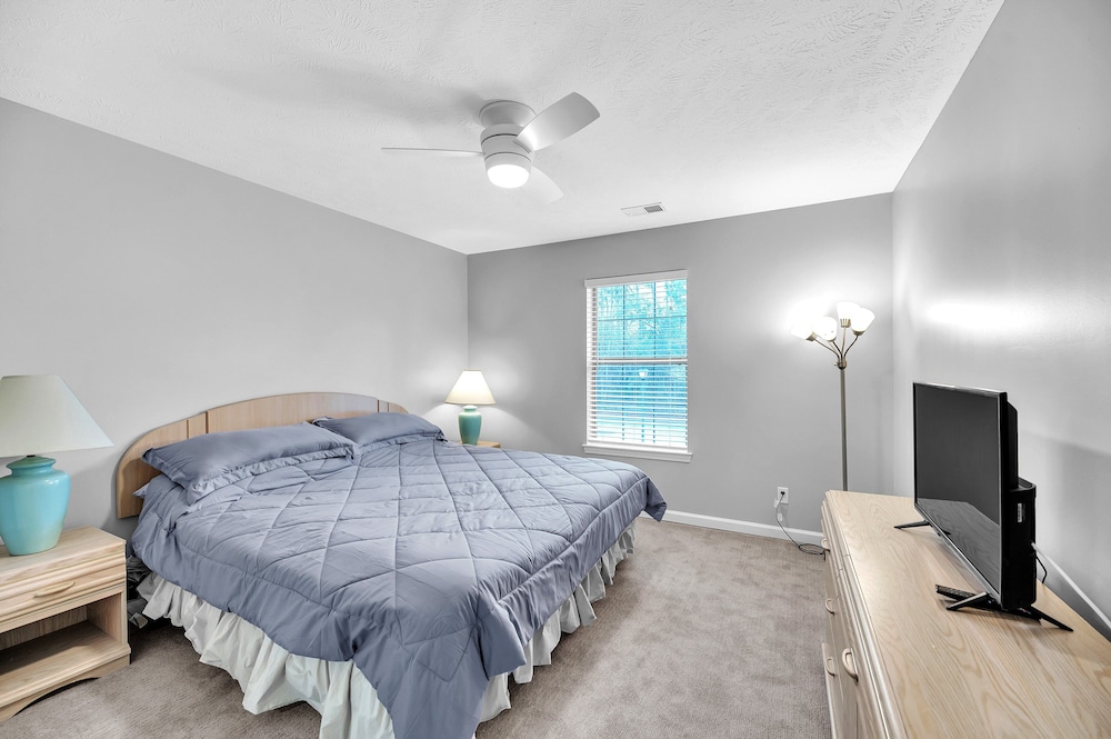 True Blue Golf Retreat 11h 3 Bedroom Condo