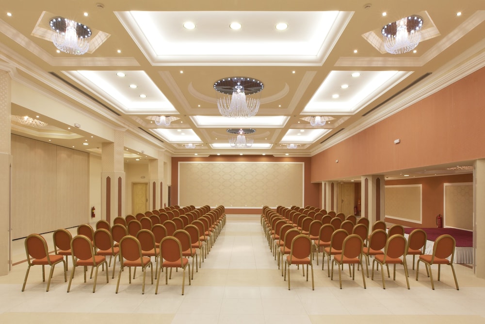 meeting & event spaces