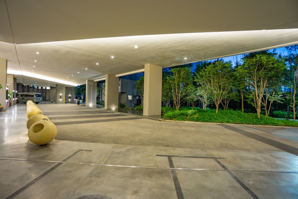 The Mews Jalan Yap Kwan Seng by Joanne