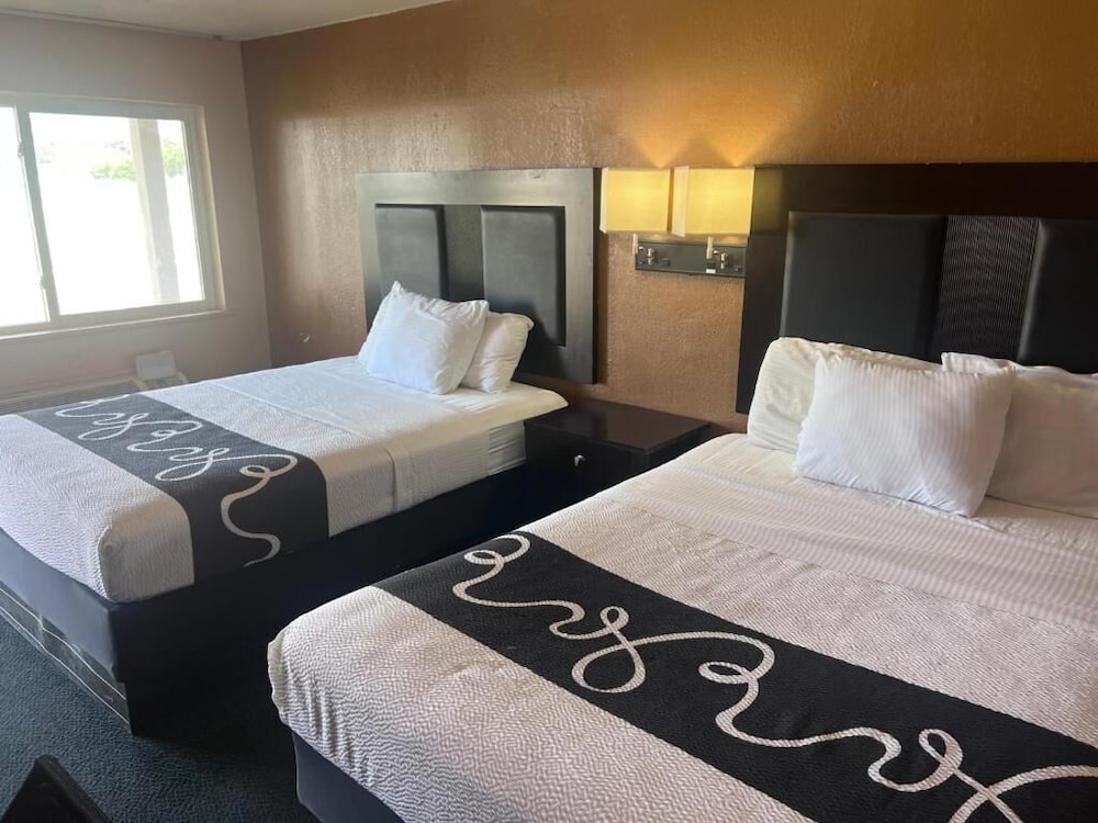 Antler's Inn Motel
