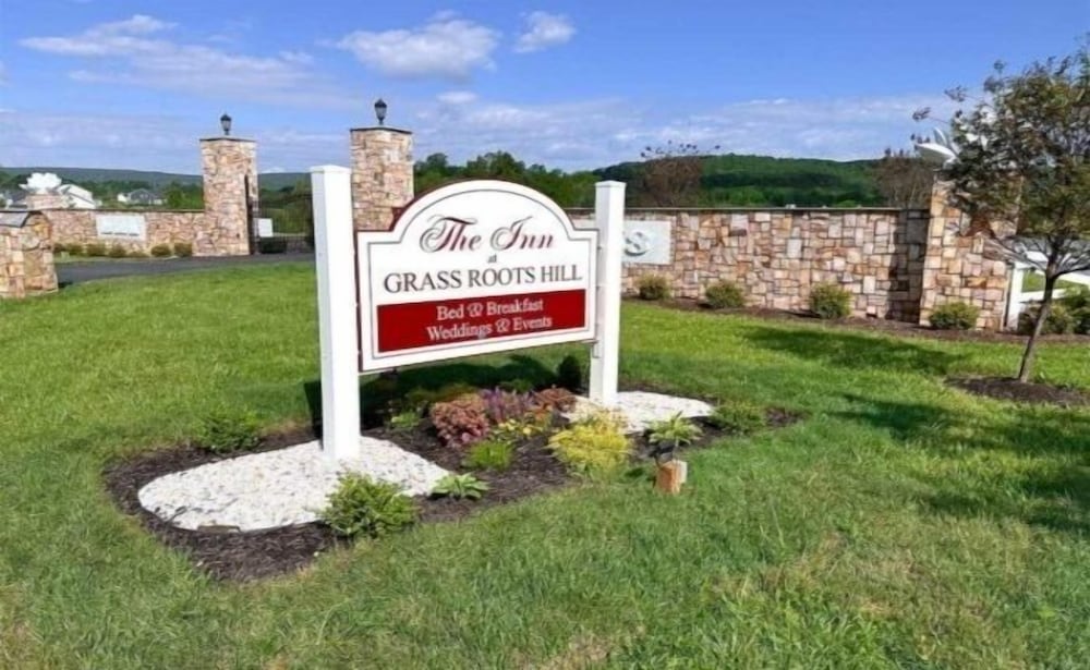 The Inn at Grass Roots Hill