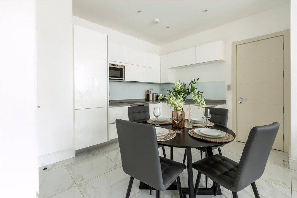 Stylish 2-bedroom Marylebone Retreat