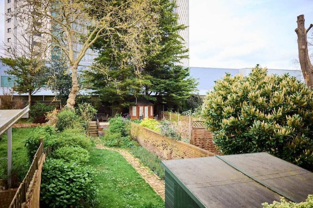 The Fulham Town House - Spacious 4BDR House with Garden