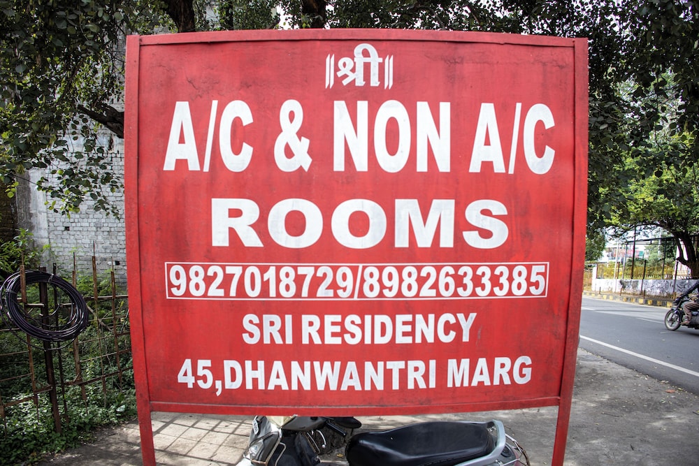 Sri Residency