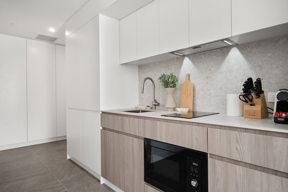 Bright & Cosy Studio in Prime Fremantle Location