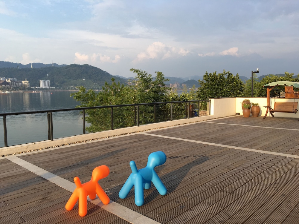 Fishman homestay