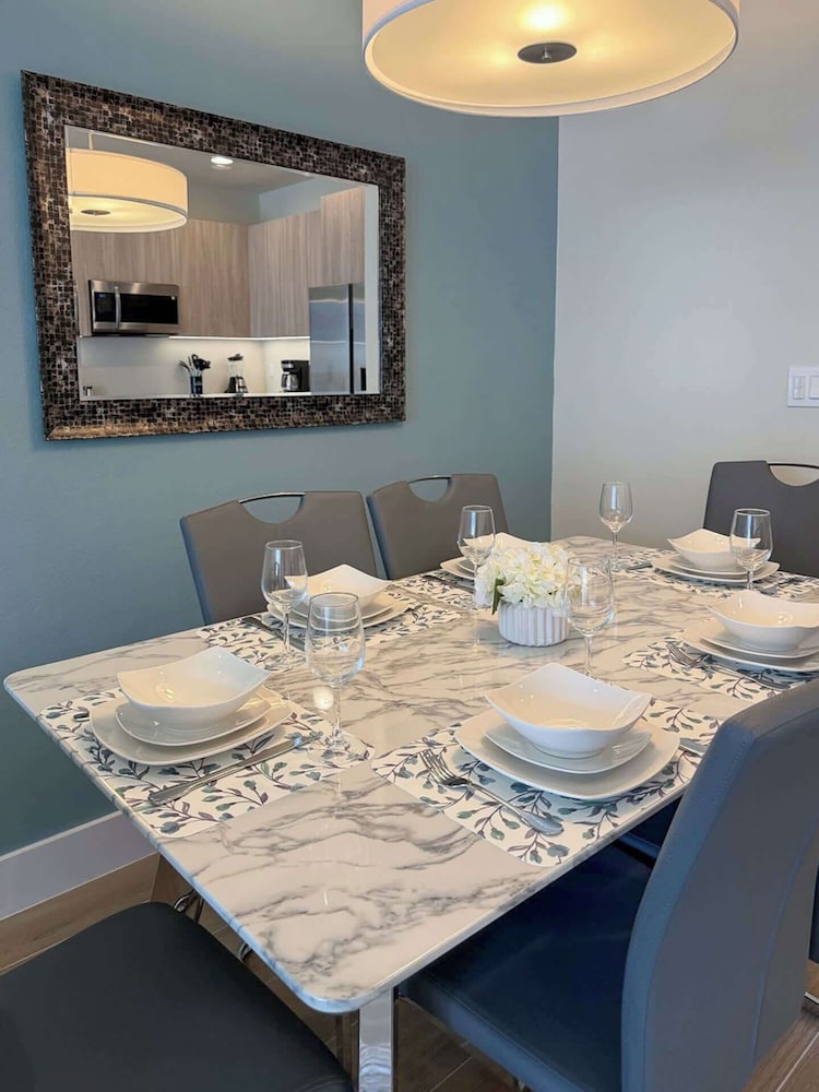 Upstay Tranquility Townhome w Private Pool