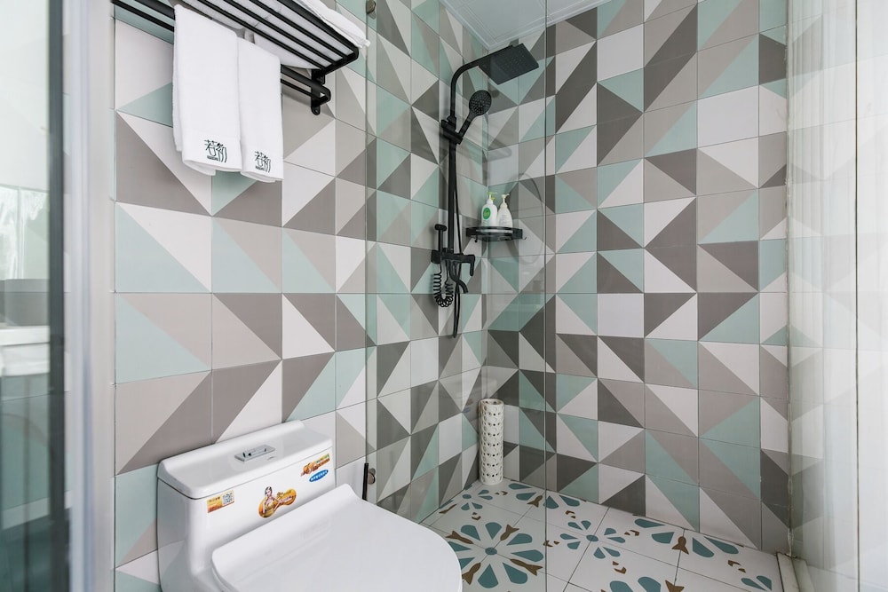 Shanghai Ruochu Designer Guesthouse-Near Shanghai Pudong Airport & Disneyland