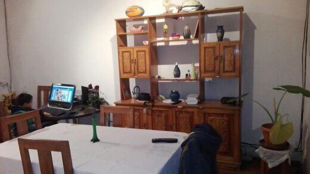 Hospedaje Almeyda B&B.