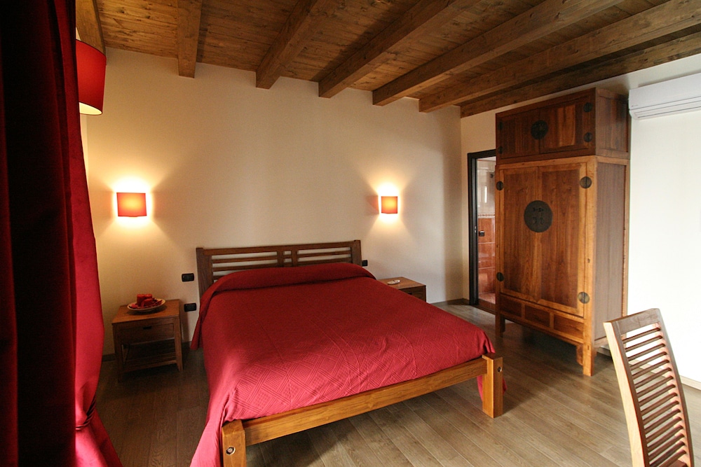 Muro Torto Bed and Breakfast view 2