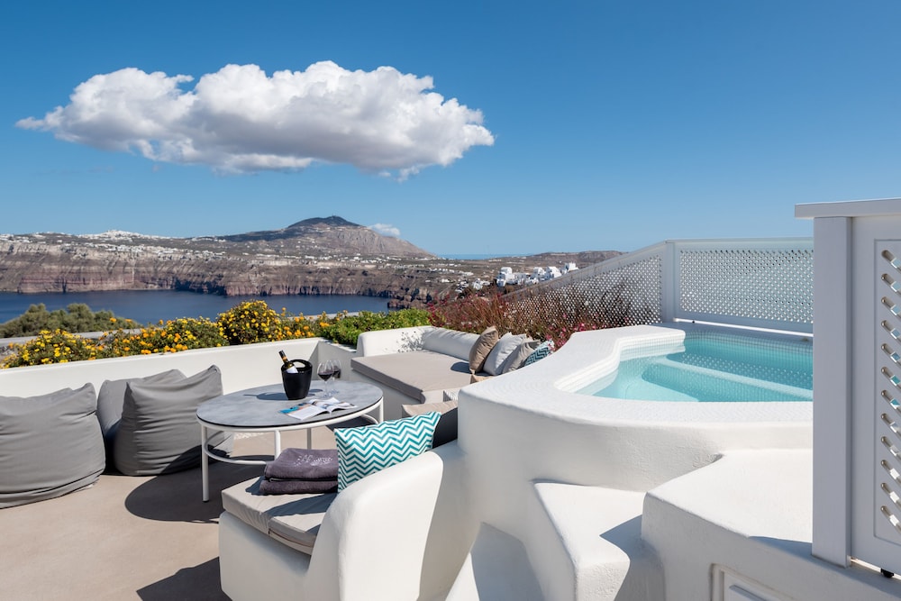 Elements of Caldera Suites