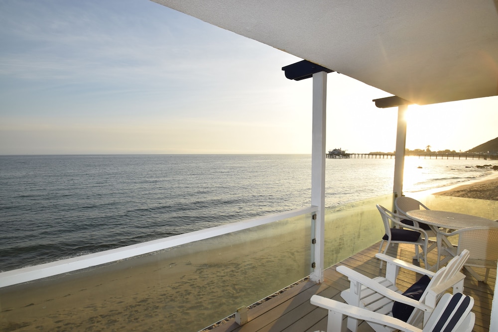 Malibu Beach Paradise Apartments