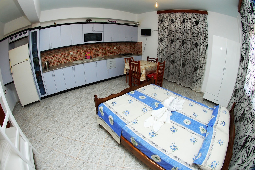 Vila Renato